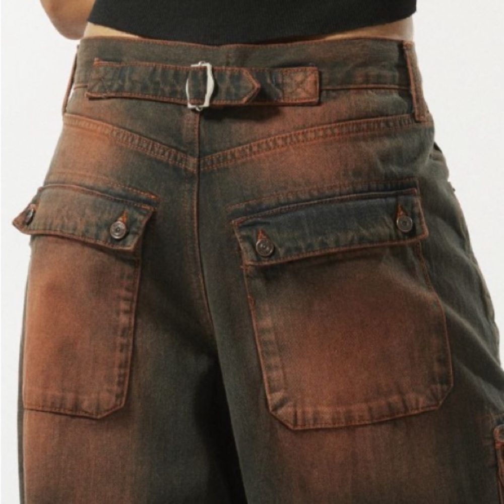 BDG Urban Outfitters Logan Extreme Cargo Pocket Baggy Boyfriend Jean-EUC - Picture 8 of 15